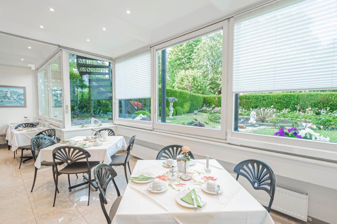 Hotel Villa Am Kurpark Bad Homburg vor der Hoehe Exterior photo