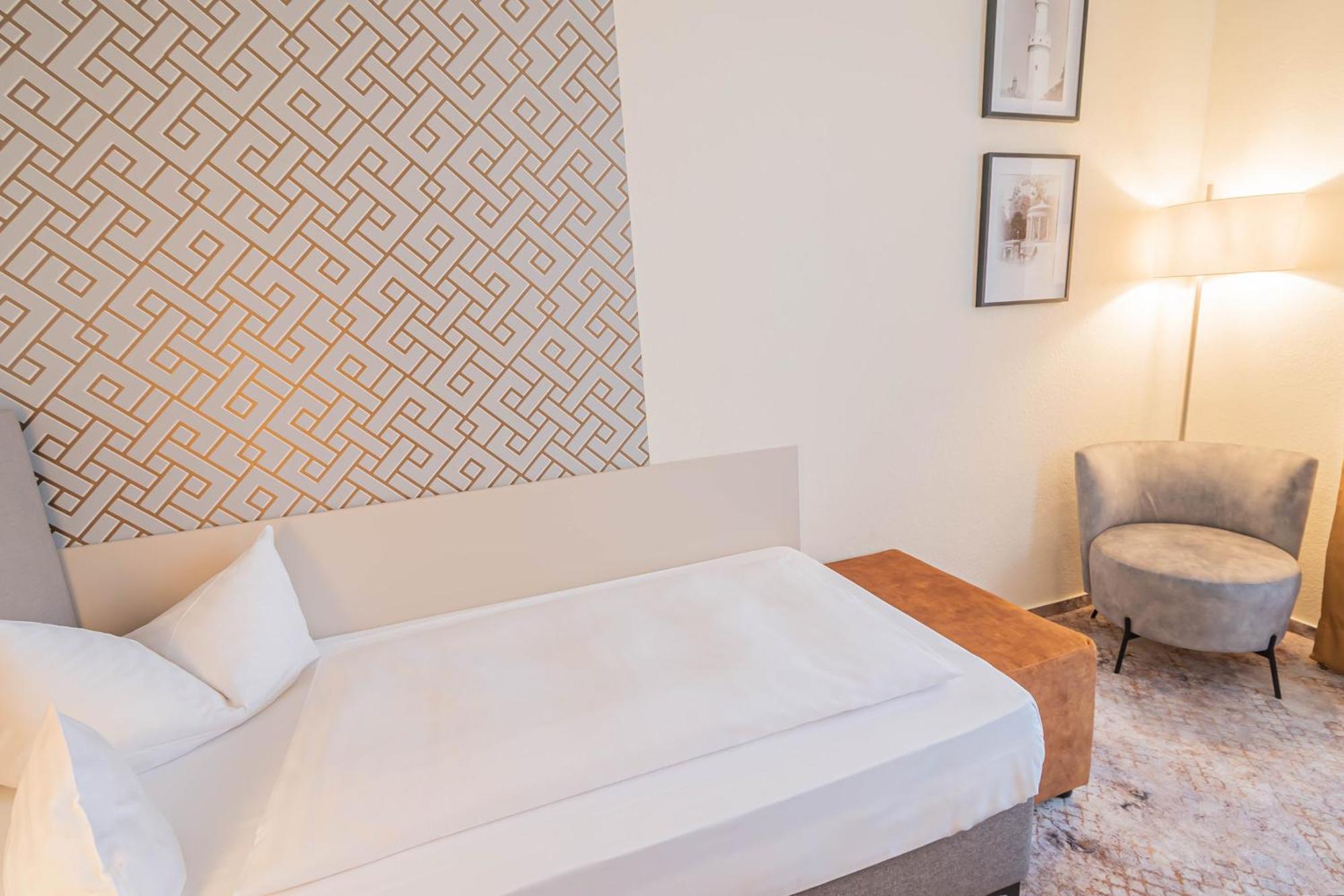 Hotel Villa Am Kurpark Bad Homburg vor der Hoehe Room photo