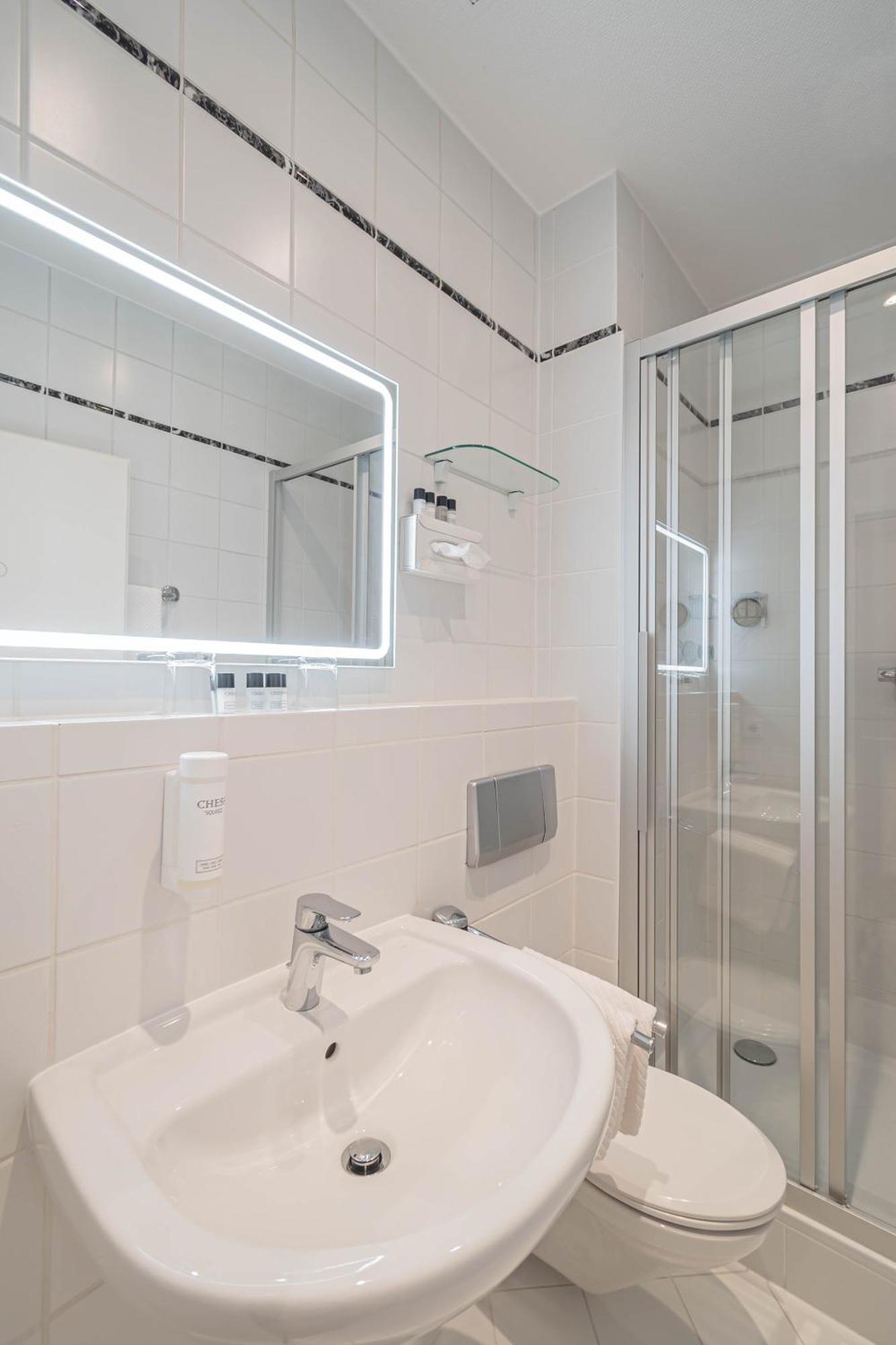 Hotel Villa Am Kurpark Bad Homburg vor der Hoehe Room photo